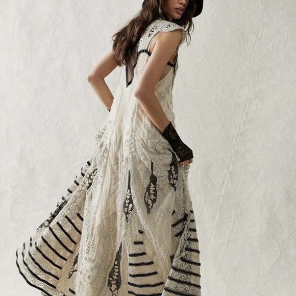 Free People Ethereal Lace Vintage Embroidered Maxi Dress - RARE!   Moved to EBAY - Picture 6 of 8